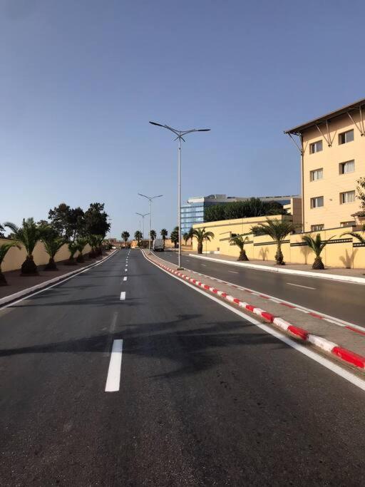 Attention Payement A La Reservation En Euros Oran Exteriér fotografie