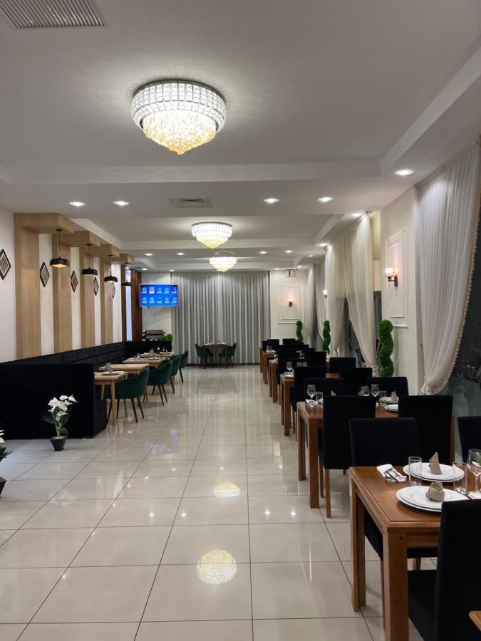 Attention Payement A La Reservation En Euros Oran Exteriér fotografie